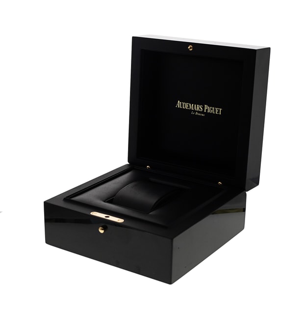 Audemars Piguet Royal Oak Offshore 26400AU.OO.A002CA.01 Image 5